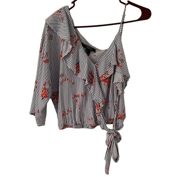 Forever 21 asymmetrical ruffle blouse top S striped floral blue and white - Picture 2 of 4